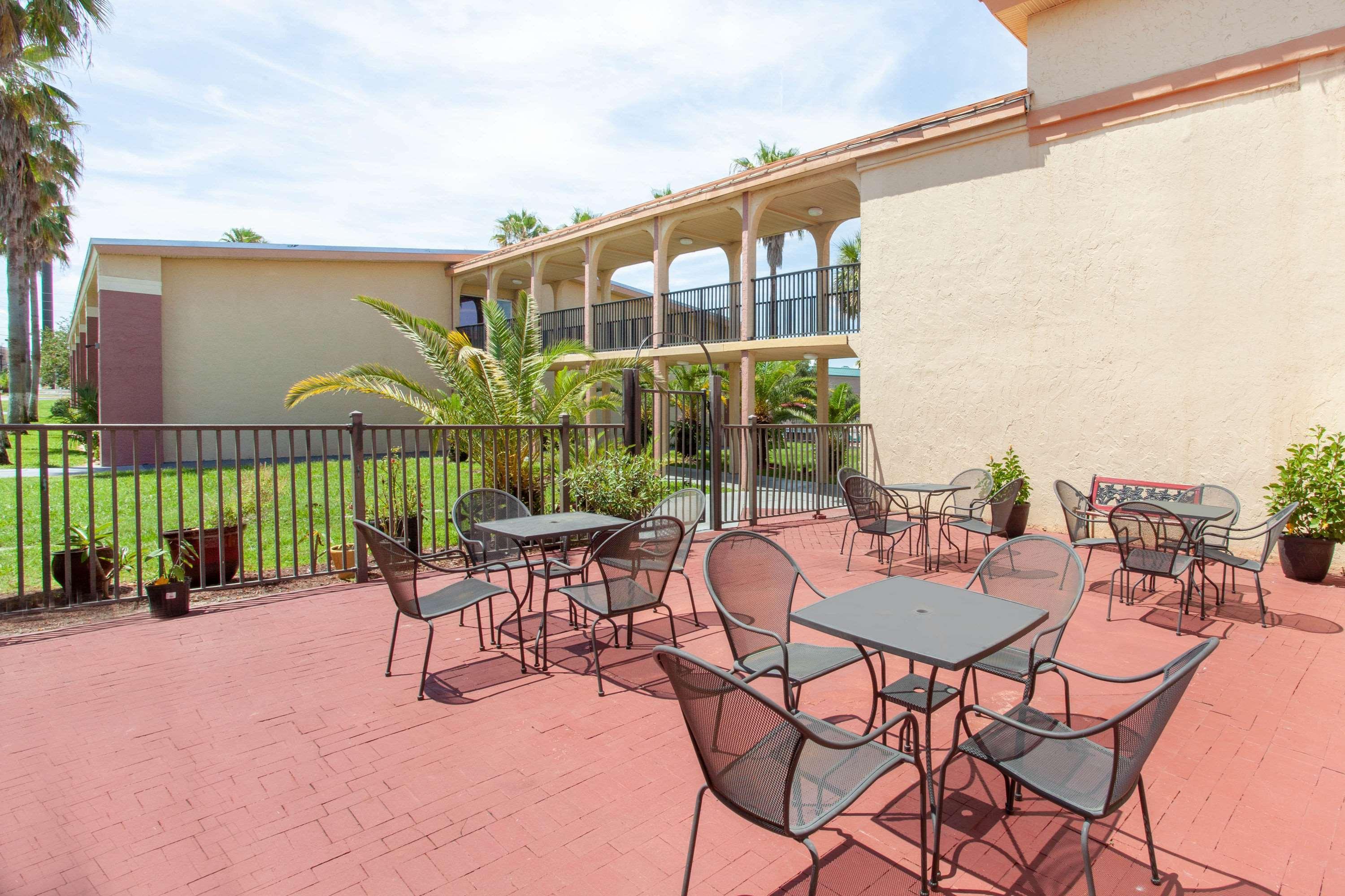 Hotel Ramada By Wyndham Davenport Orlando South Exteriér fotografie